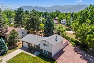 712 Lansing Dr, Colorado Springs, CO 80909 - Photo 4