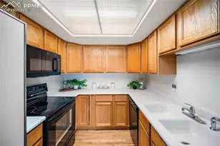 2440 Hamlet Ln, Colorado Springs, CO 80918 - Photo 12