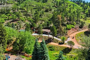 10420 El Paso Ave, Green Mountain Falls, CO 80819 - Photo 26