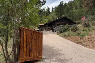 10420 El Paso Ave, Green Mountain Falls, CO 80819 - Photo 22
