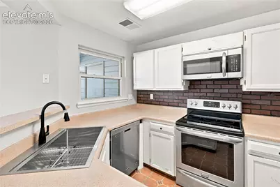 3626 Iguana Drive, Colorado Springs, CO 80910 - Photo 12