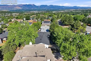 2555 Roundtop Dr, Colorado Springs, CO 80918 - Photo 40
