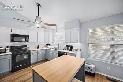 4450 Stonehaven Drive, Colorado Springs, CO 80906 - Photo 2