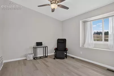19680 E Thunder Road, Colorado Springs, CO 80908 - Photo 14
