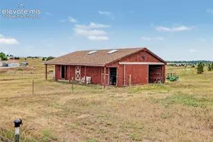 19680 E Thunder Rd, Colorado Springs, CO 80908 - Photo 2