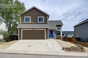 862 Descendant Dr, Fountain, CO 80817 - Photo 2