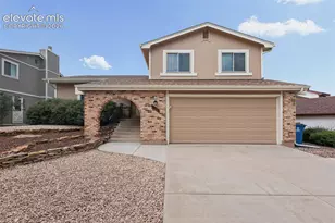 2785 Roundtop Dr, Colorado Springs, CO 80918 - Photo 2