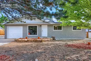 1031 Ohio Ave, Canon City, CO 81212 - Photo 1