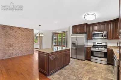 111 Miramar Drive, Colorado Springs, CO 80906 - Photo 8