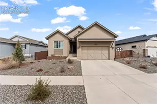 11065 Deer Feather Dr, Colorado Springs, CO 80908 - Photo 4