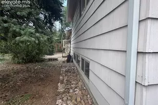 1106 Bowser Dr, Colorado Springs, CO 80909 - Photo 36