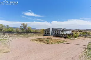 1704 Willow St, Canon City, CO 81212 - Photo 18