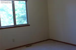 1595 Purple Sage Ct, Colorado Springs, CO 80906 - Photo 10