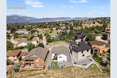 4720 Farmingdale Drive, Colorado Springs, CO 80918 - Photo 32