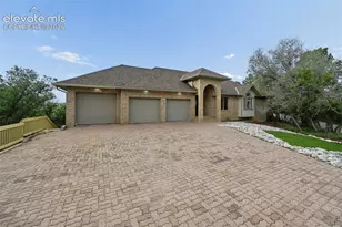 110 Sunbird Cliffs Ln, Colorado Springs, CO 80919 - Photo 8