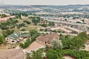 110 Sunbird Cliffs Ln, Colorado Springs, CO 80919 - Photo 4
