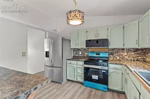 3310 Mirage Dr, Colorado Springs, CO 80920 - Photo 10