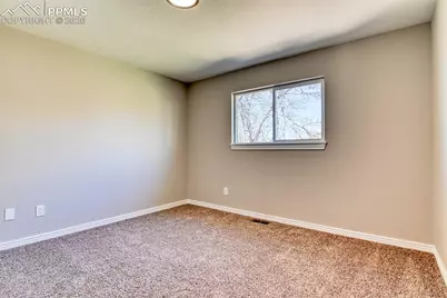 4408 Dewey Drive, Colorado Springs, CO 80916 - Photo 22