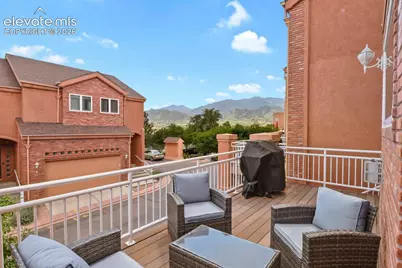 1346 Mirrillion Heights, Colorado Springs, CO 80904 - Photo 4