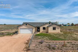 648 S Las Verdes Dr, Pueblo West, CO 81007 - Photo 2