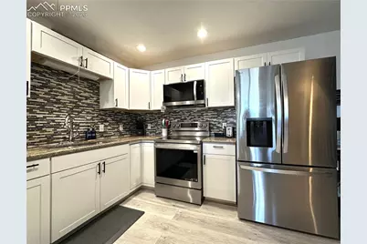 516 Superior Street, Colorado Springs, CO 80904 - Photo 6