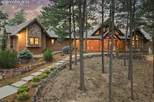 4945 Saxton Hollow Rd, Colorado Springs, CO 80908 - Photo 2