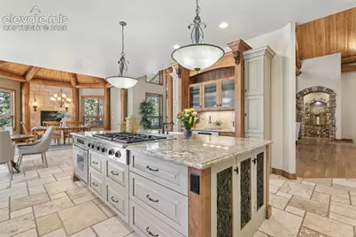 4945 Saxton Hollow Road, Colorado Springs, CO 80908 - Photo 10