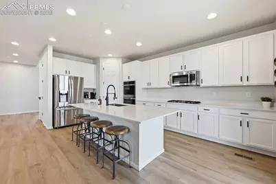 5765 Mammoth Lane, Colorado Springs, CO 80927 - Photo 10