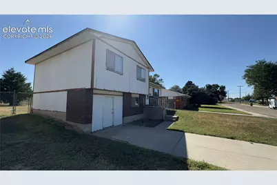 102 W 26th Street, La Junta, CO 81050 - Photo 4