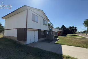 102 W 26th St, La Junta, CO 81050 - Photo 4