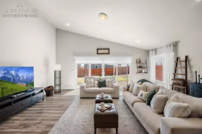 10734 Rolling Peaks Drive, Peyton, CO 80831 - Photo 6