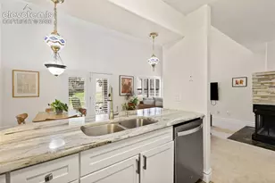 555 Autumn Crest Cir, Colorado Springs, CO 80919 - Photo 18