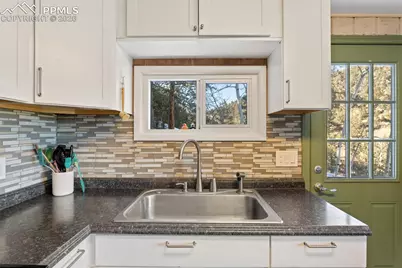 6230 Waterfall Loop, Manitou Springs, CO 80829 - Photo 10