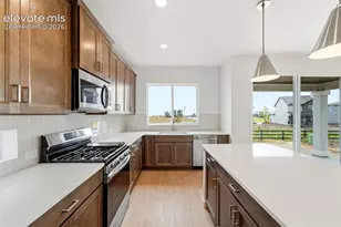 9283 Old Dv Dr, Colorado Springs, CO 80908 - Photo 6