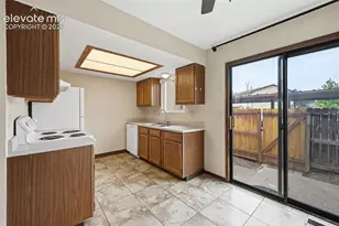 3145 Starlight Cir, Colorado Springs, CO 80916 - Photo 10
