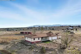 1994 E Akholt Ln, Pueblo, CO 81007 - Photo 6