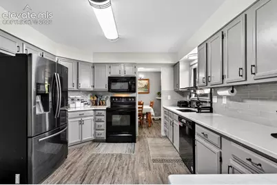 560 Camrose Court, Colorado Springs, CO 80911 - Photo 20