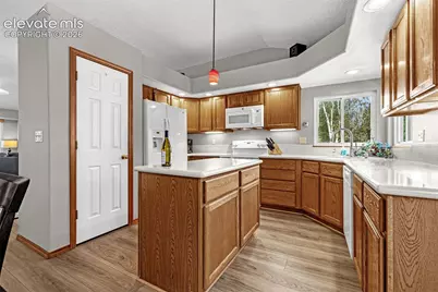 6075 Whirlwind Drive, Colorado Springs, CO 80923 - Photo 14