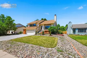 780 Bayfield Dr, Colorado Springs, CO 80906 - Photo 2