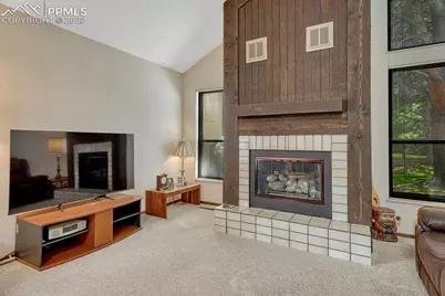 4671 Winewood Village Drive, Colorado Springs, CO 80917 - Photo 4