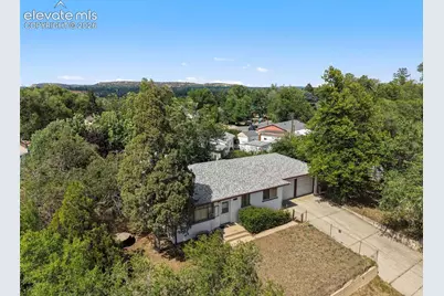 2530 E Uintah Street, Colorado Springs, CO 80909 - Photo 1