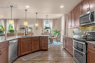 3218 Daydreamer Dr, Colorado Springs, CO 80908 - Photo 10