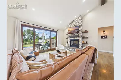 1015 Gale Court, Pueblo, CO 81006 - Photo 10