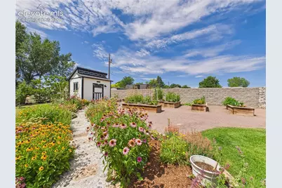 1015 Gale Court, Pueblo, CO 81006 - Photo 40