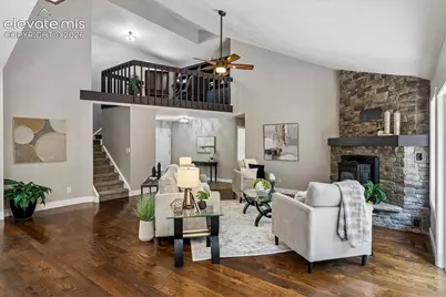 18415 Lake Drive, Monument, CO 80132 - Photo 4