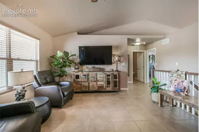 83 S Golfwood Drive, Pueblo, CO 81007 - Photo 8