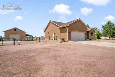 83 S Golfwood Drive, Pueblo, CO 81007 - Photo 42