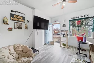 805 E 7th St, Pueblo, CO 81003 - Photo 6