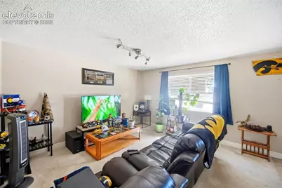 2220 Shawnee Drive, Colorado Springs, CO 80915 - Photo 8