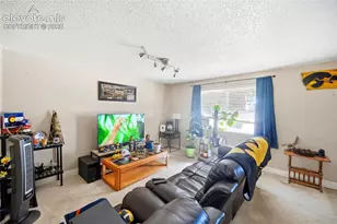 2220 Shawnee Dr, Colorado Springs, CO 80915 - Photo 8